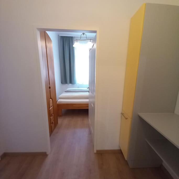 Altbauwohnung Neu Saniert - Fuer Familien Geeignet Vienna Exterior photo